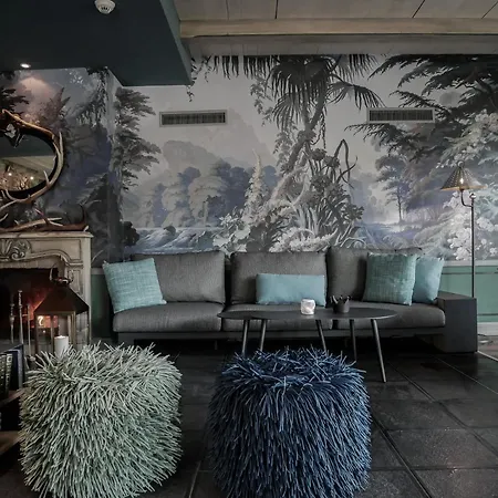 호텔 Bella Tola & 4*