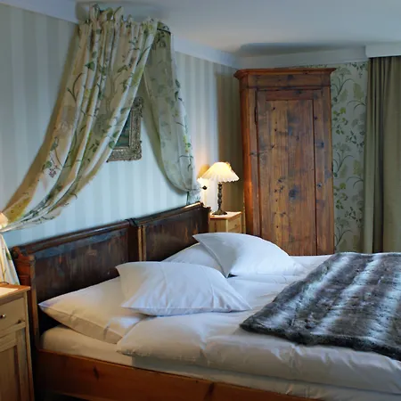 Bella Tola & Hotel Saint-Luc