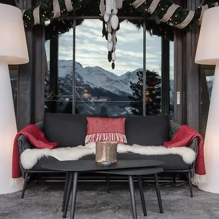 Bella Tola & Ξενοδοχείο 4*