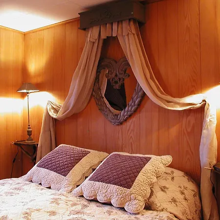 Bella Tola & 4*